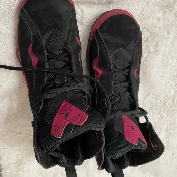 Jordan sneakers - Picture 10 of 11